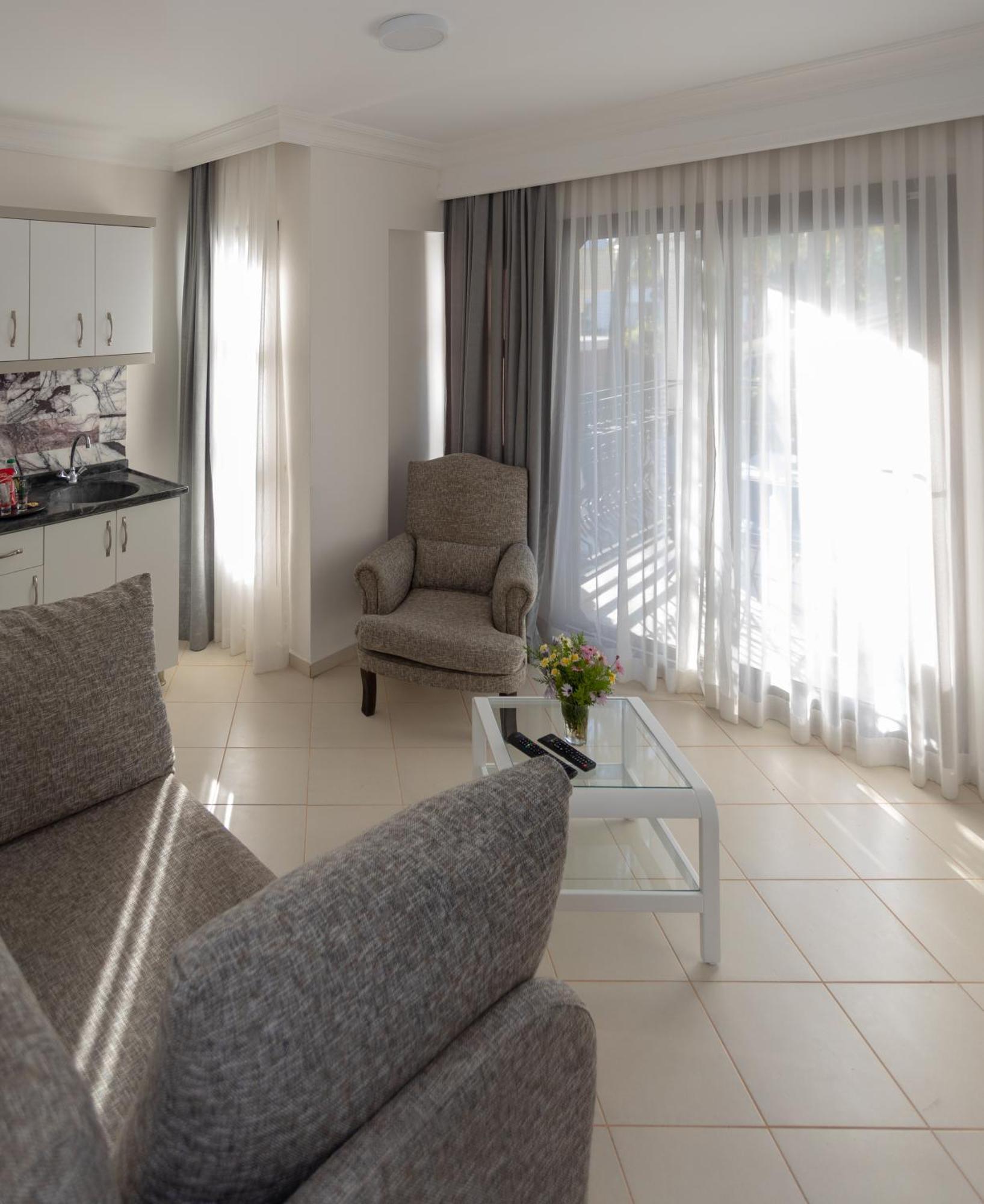 Mitos Apartments Marmaris Exteriör bild